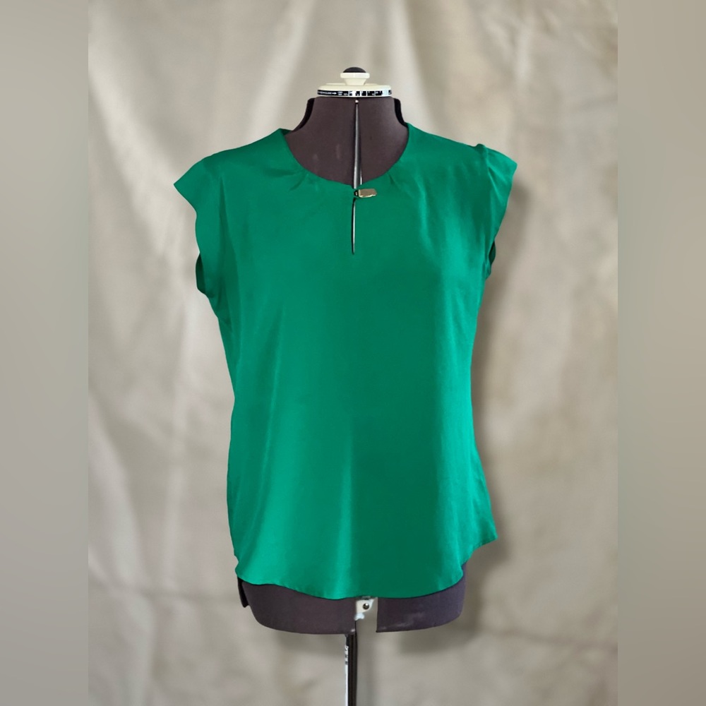 The Limited Green Cap Sleeve Blouse